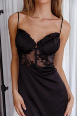 Trophy Lace Bodice Midi Dress Black