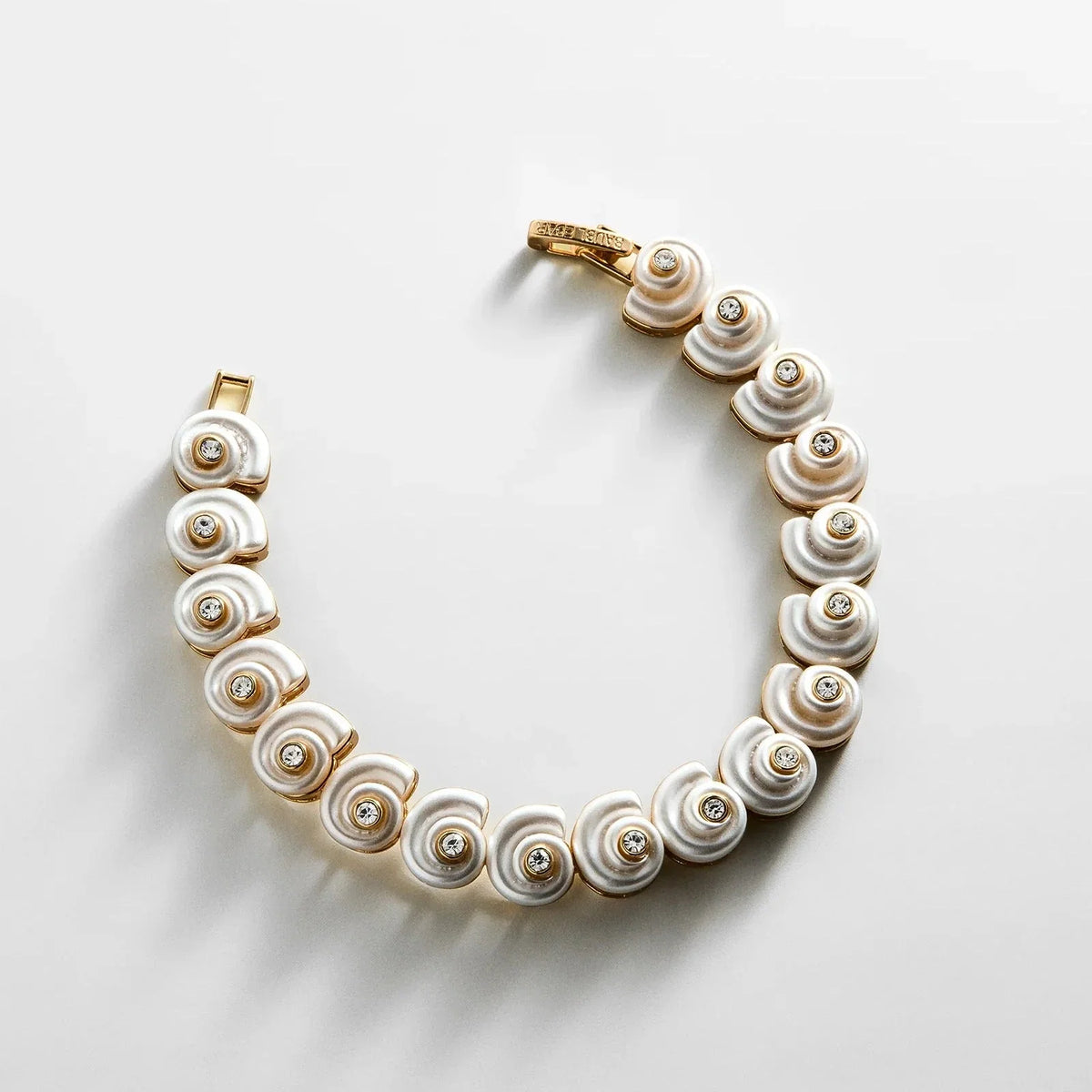 Santana Shell Tennis Bracelet - Gold/Pearl